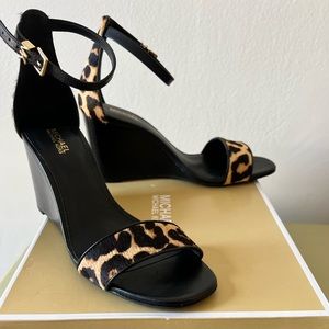 MICHAEL Michael Kors Fiona Wedge